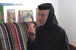 Maica Siluana - Despre însemnarea cu Sfânta Cruce