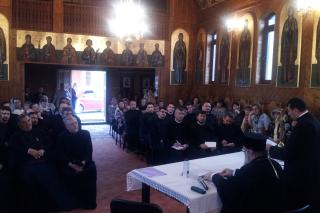 Seară duhovnicească la Mănăstirea Valea Budului