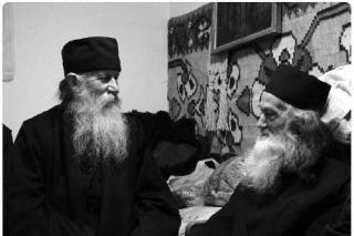 Ascultarea de duhovnic înseamnă că pentru fiecare hotărâre sau pas pe care do­resc să îl fac trebuie să cer binecuvântarea duhovnicului?