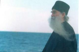 Duhovnicul joacă un rol de cer pe pământ…