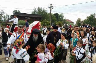 Biserica cu hramurile „Naşterea Maicii Domnului“ şi „Sfântul Mare Mucenic Procopie“ din Milişăuţi, resfinţită de IPS Arhiepiscop Pimen