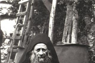 Viaţa lui Gheron Iosif Isihastul – 4: Moartea Bătrânului Efrem