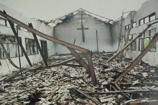 Patru biserici creştine incendiate în Nigeria