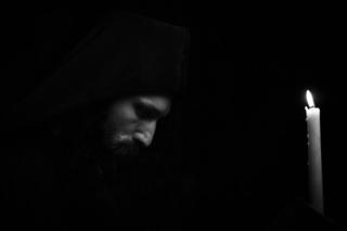 Pavecernița – o slujbă exclusiv monahală?
