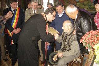 100 de ani de viaţă, sărbătoriţi în biserica parohială