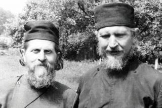 Părintele Serafim Popescu și Părintele Teofil Părăian
