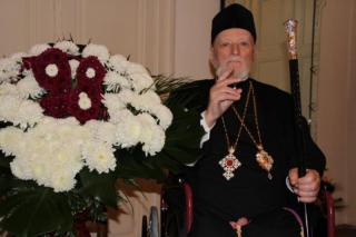 IPS Părinte Eftimie, Arhiepiscopul Romanului și Bacăului, a trecut la Domnul