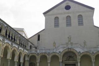 Mormântul cu moaștele Sfântului Apostol și Evanghelist Matei - Catedrala Sfântului Apostol Matei din Salerno - Italia
