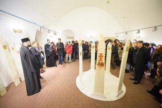 Expoziţia „Rădăcini Brâncoveneşti“, de la New York la Iaşi