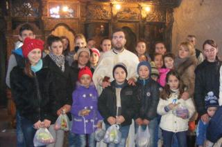 Colindatul, o tradiţie reînviată la Cucuteni