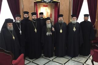 Noul reprezentant al Patriarhiei Române în Ţara Sfântă prezentat Patriarhului Ierusalimului