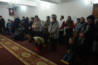 „Închinarea cinstitului lanţ al Sfântului Petru“, serbată la Pietrărie