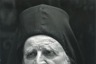 Dezrădăcinarea din Pont - Viața părintelui Haralambie Dionisiatul (2)