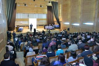 „Elevul vrea să vadă în profesorul de religie ceea ce el predă la oră“