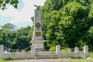 „Monumentul ostăşimii române” de la Războieni