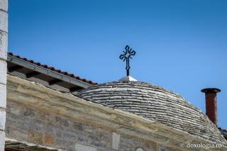 Biserica pământească şi cea din ceruri