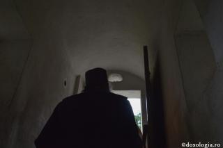 Lăsați să intre Lumina!