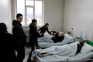 Mărţişoare pentru pacienţii din Spitalul Judeţean Neamţ