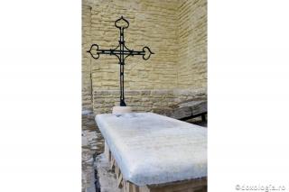 Despre moarte şi înviere