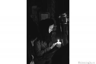 Sunt sfârşită. Nu mă mai pot mişca spre El, ci El este cel care coboară la mine