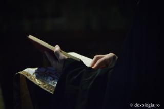 Protosinghelul Antim Găină priveghea toată noaptea