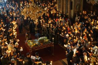 Prin Cruce, spre Înviere – la Catedrala Mitropolitană din Iași