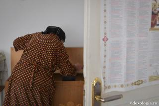 Duminica şi în sărbători, în timpul Sfintei Liturghii, n-ai voie să faci mâncare!