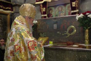 Floriile la Mănăstirea Sfântul Ioan cel Nou  din Suceava