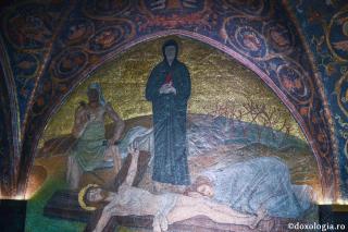 Dezbrăcarea Domnului de hainele Sale pe Golgota și răstignirea pe Cruce