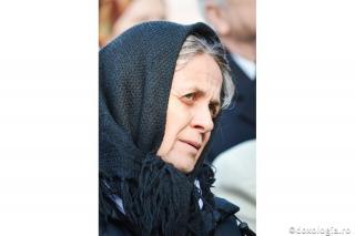 Cu adevărat ne lipseşte această întru-tot sfântă virtute, smerenia.