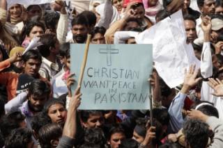 Pakistan: „Încetează să mai construiești biserici. Treci la Islam, altfel va fi vai de ce vom face din tine”