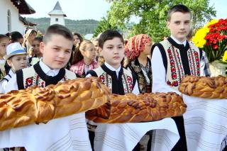 Eveniment istoric în Parohia Mănăstirea Caşin II