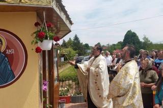 Sfinţire de troiţă în Parohia Izvor, Protopopiatul Roman