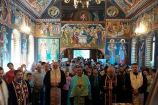 Pelerinaj cu prilejul hramului bisericii Spitalului Oneşti