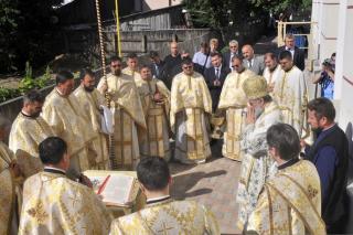 Poartă către cer în oraşul Bacău