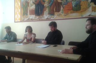Simpozionul „Ştiinţele socio-umane şi religia în contextul globalizării”, la Seminarul Teologic din Botoșani