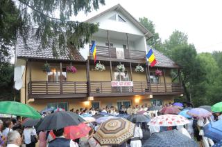Sfințire de casă socială și parohială la Țepeșeni