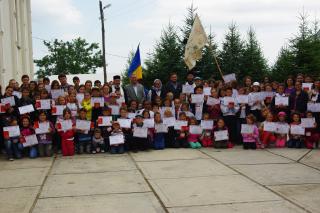 Bucurie , joc și rugăciune în tabăra de la parohia Urecheni