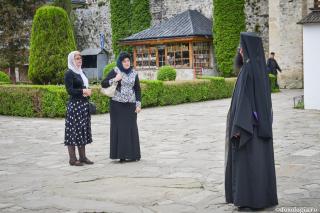 Există oameni binecuvântaţi şi nebinecuvântaţi?