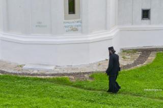 „M-am dus la mănăstire hotărât fiind să mă fac sfânt!”