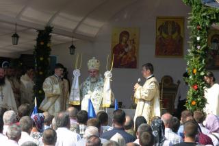Praznicul Schimbării la Faţă, la Mănăstirea Berzunţi