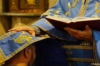 Ruşinea de la spovedanie scoate inima la suprafaţă