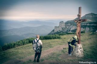 închinare la Sfânta Cruce
