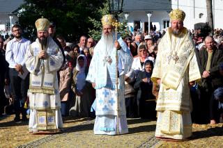 Slujire arhirească la Mănăstirea Vorona de hramul Nașterii Maicii Domnului