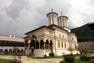Simpozionul național „Tradiție și noutate în cultura și spiritualitatea epocii brâncovenești”