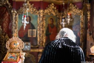 Vrednic este să stea înaintea lui Dumnezeu numai duhul plin de umilinţă şi de smerenie