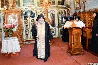 Cele pe care le lucrează preoţii pe pământ, pe aceleaşi şi Dumnezeu le împlineşte în ceruri