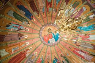 Sfinţii Apostoli sunt cei dintâi sfinţi martori ai Domnului Hristos