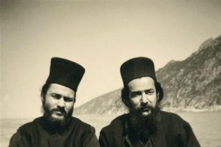 Părintele Teoclit Dionisiatul
