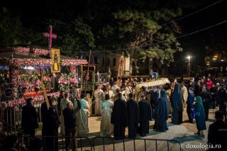 Procesiunea de scoatere a raclei Sfintei Parascheva
